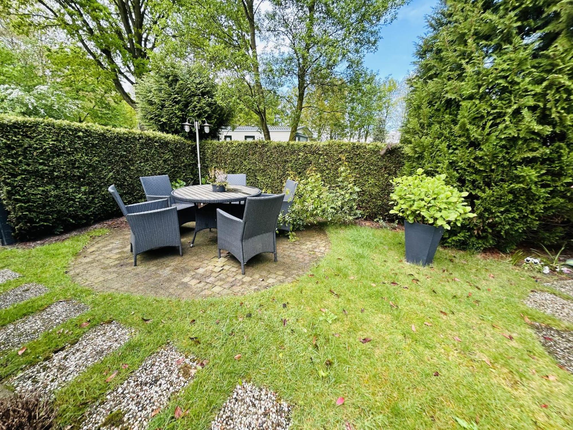 Vakantiepark Klein Vink - E11 Arcen Exterior photo